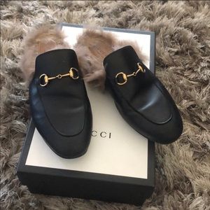 Princetown leather slipper with fur